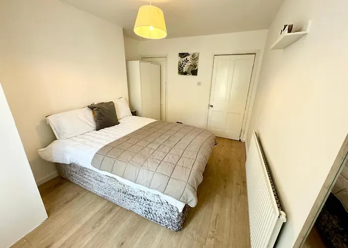 Проживання в сім'ї Comfy Near City Centre *